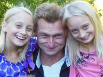 Ben with his two daughters